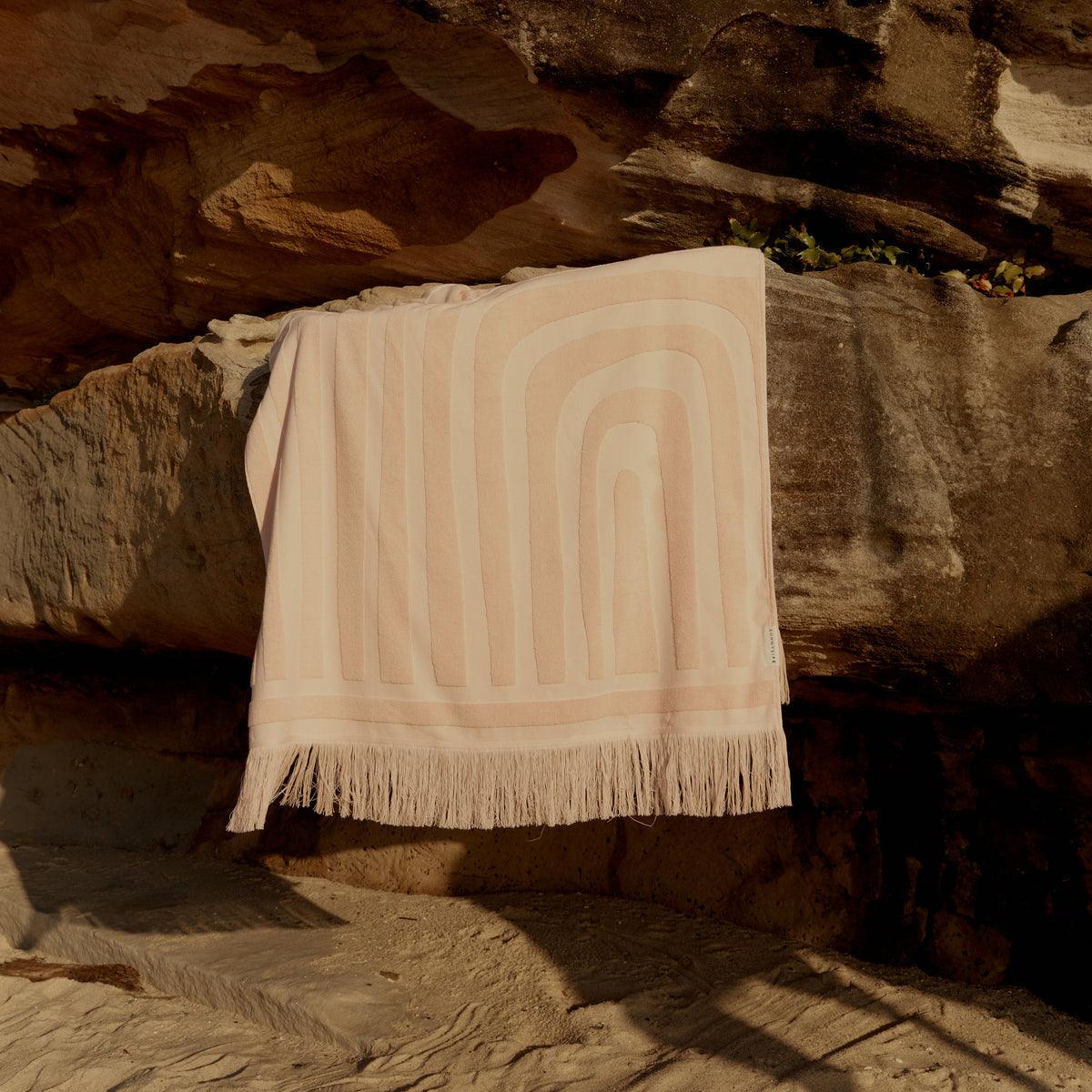Sunnylife: żakardowy ręcznik Luxe Towel - Noski Noski