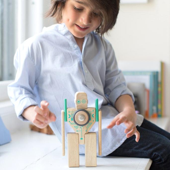 Tegu: drewniane klocki z magnesami robot Magbot - Noski Noski