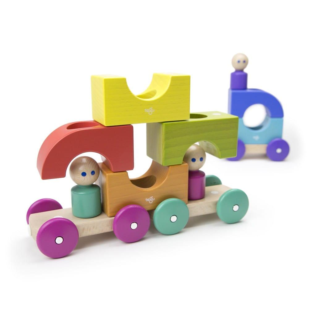 Tegu: tramwaj Baby & Toddler Magnetic Tram - Noski Noski