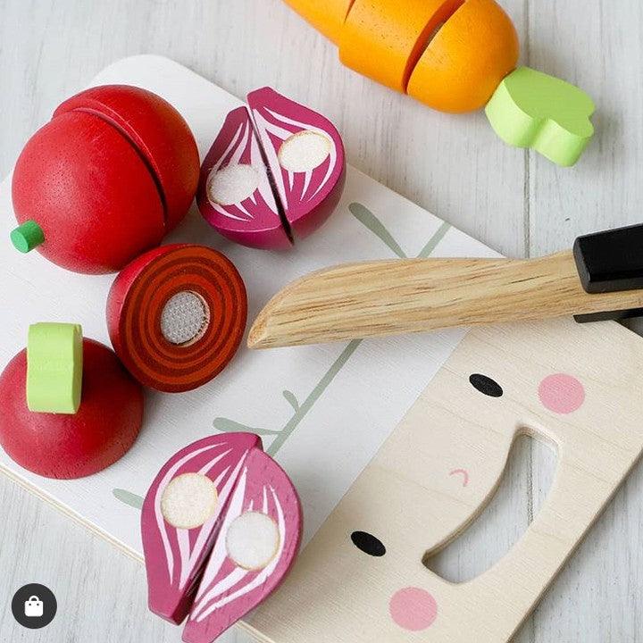 Tender Leaf Toys: deska do krojenia z warzywami Mini Chef - Noski Noski