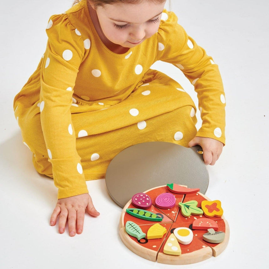 Tender Leaf Toys: drewniana pizza z dodatkami na rzepy Pizza Party - Noski Noski