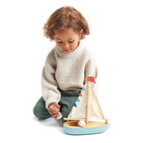 Tender Leaf Toys: drewniana żaglówka Sailaway Boat - Noski Noski