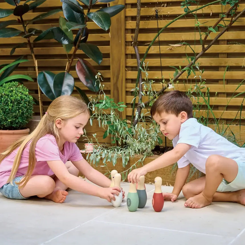 Tender Leaf Toys: drewniane kręgle Birdie Skittles - Noski Noski