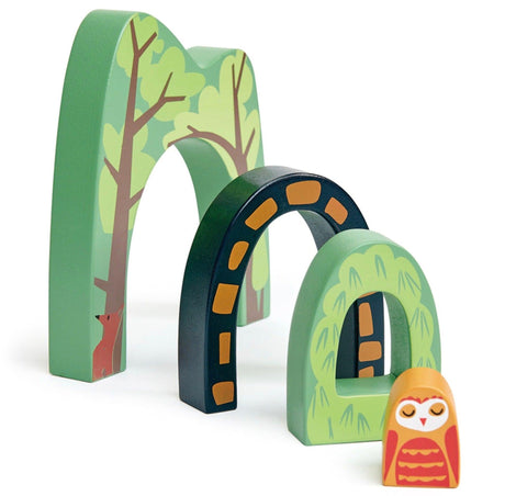 Tunel do kolejki drewnianej Tender Leaf Toys Forest z uroczą figurką sówki, idealny dodatek do zabawy dla dzieci.