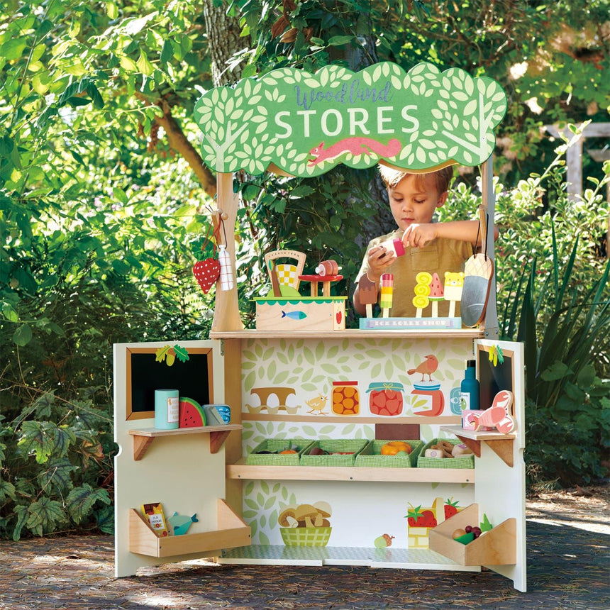 Tender Leaf Toys: drewniany sklep i teatrzyk Woodland - Noski Noski