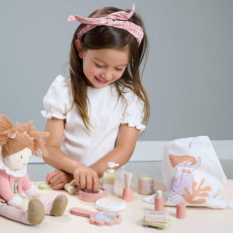 Luksusowy drewniany zestaw kosmetyków do kąpieli Tender Leaf Toys Spa Retreat dla dzieci, idealny do zabawy w domowe SPA.