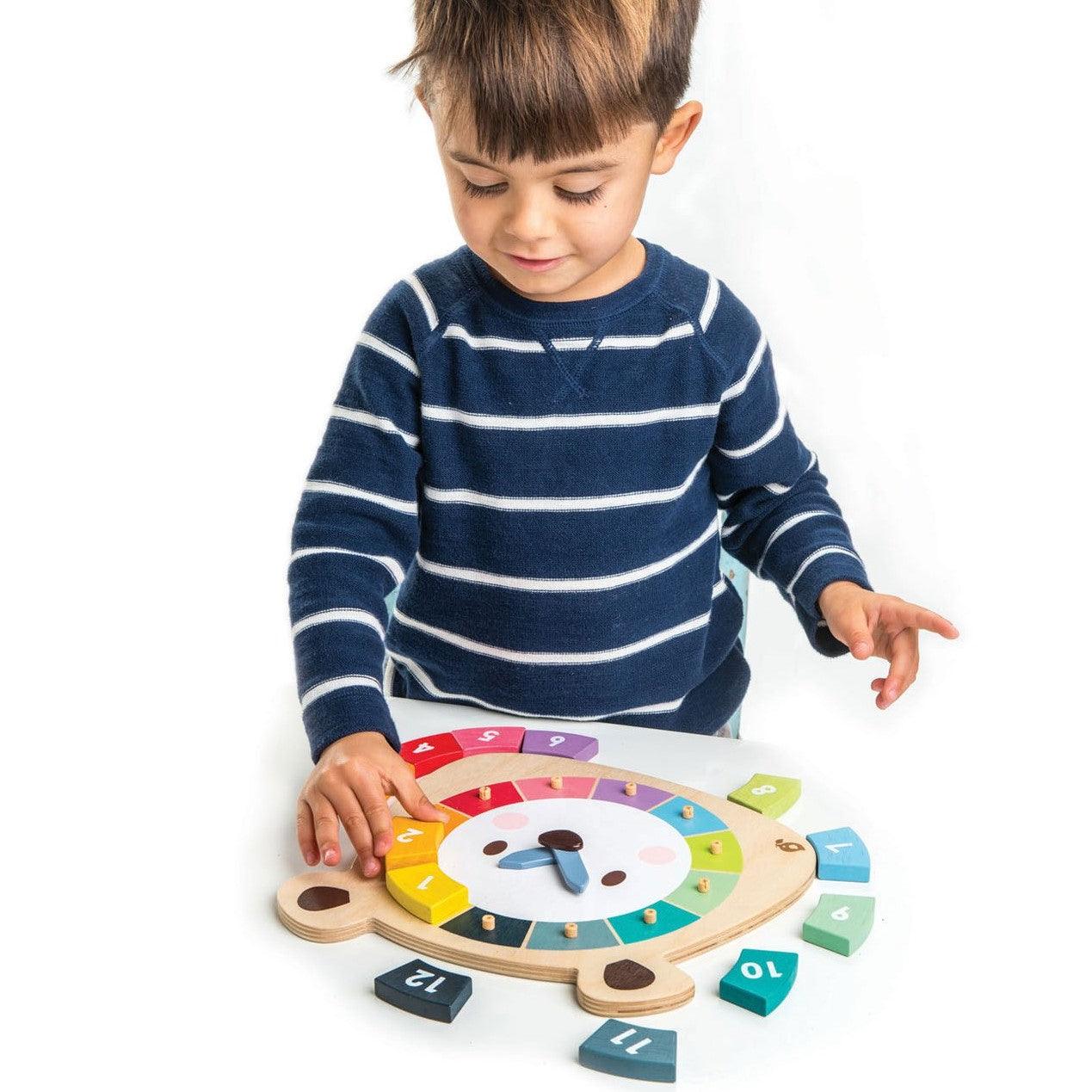 Tender Leaf Toys: edukacyjny zegar Bear Colors Clock - Noski Noski