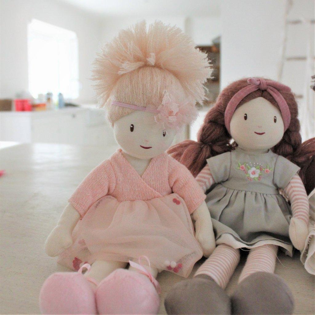 ThreadBear Design: materiałowa lalka Amelie Rag Doll - Noski Noski