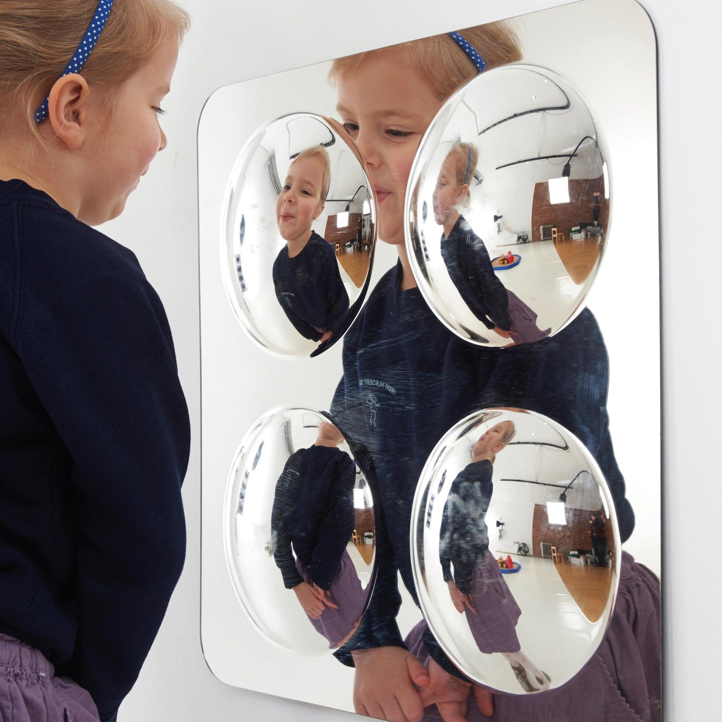 TickiT: bezpieczne wypukłe poczwórne lustro Large 4-Domed Acrylic Mirror Panel - Noski Noski