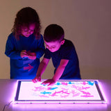 TickiT: podświetlany panel ze stolikiem A2 Colour Changing Light Panel & Table Set - Noski Noski