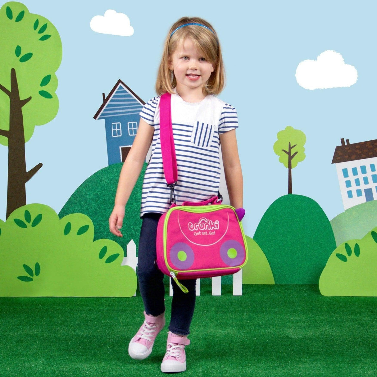 Różowy termiczny lunchbox Trunki Trixie, wygodna torba na lunch zapewniająca świeżość przekąsek w przedszkolu i szkole.