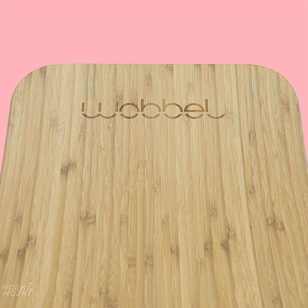 Wobbel: pasiasta deska do balansowania bez filcu Wobbel Board Original Honey - Noski Noski